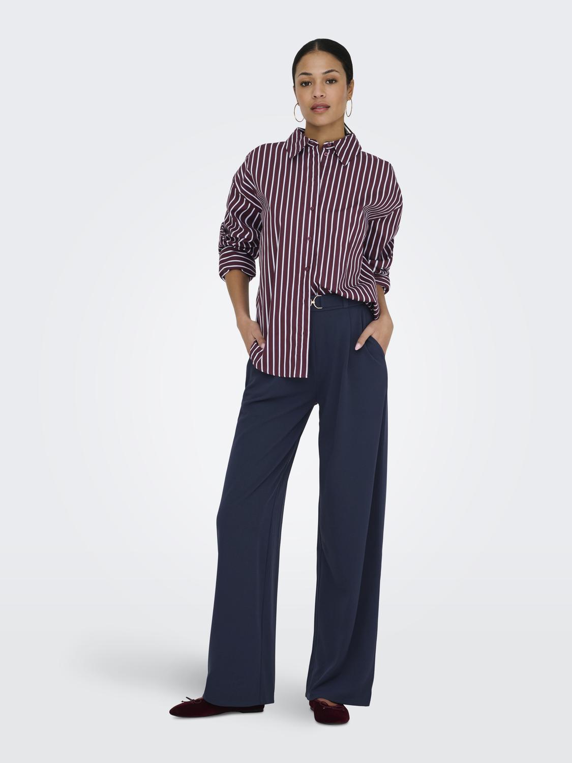 model_shot-front_full